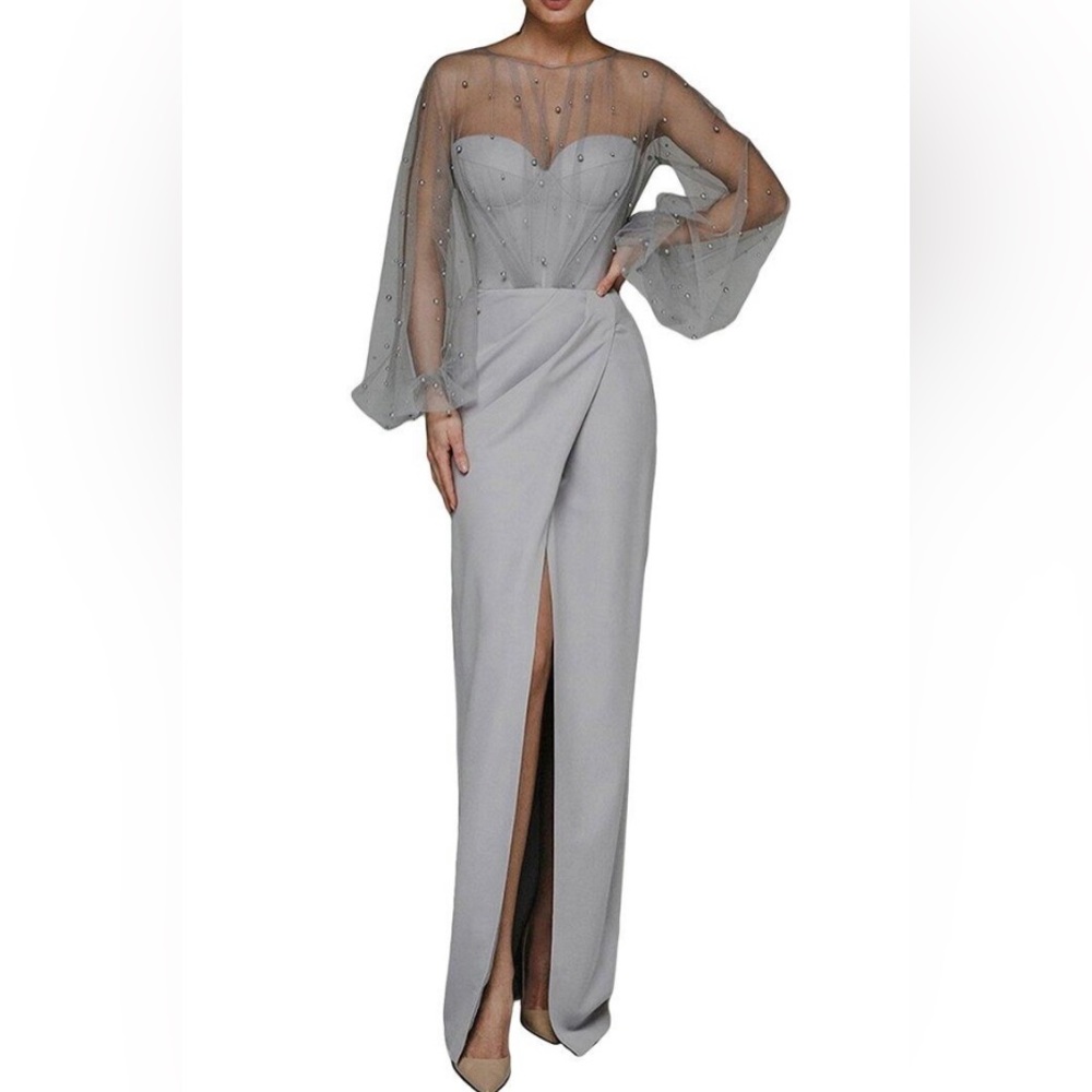 NWT Michele Laperle Michel Laperle
Maxi Dress in Gray SIZE 2
